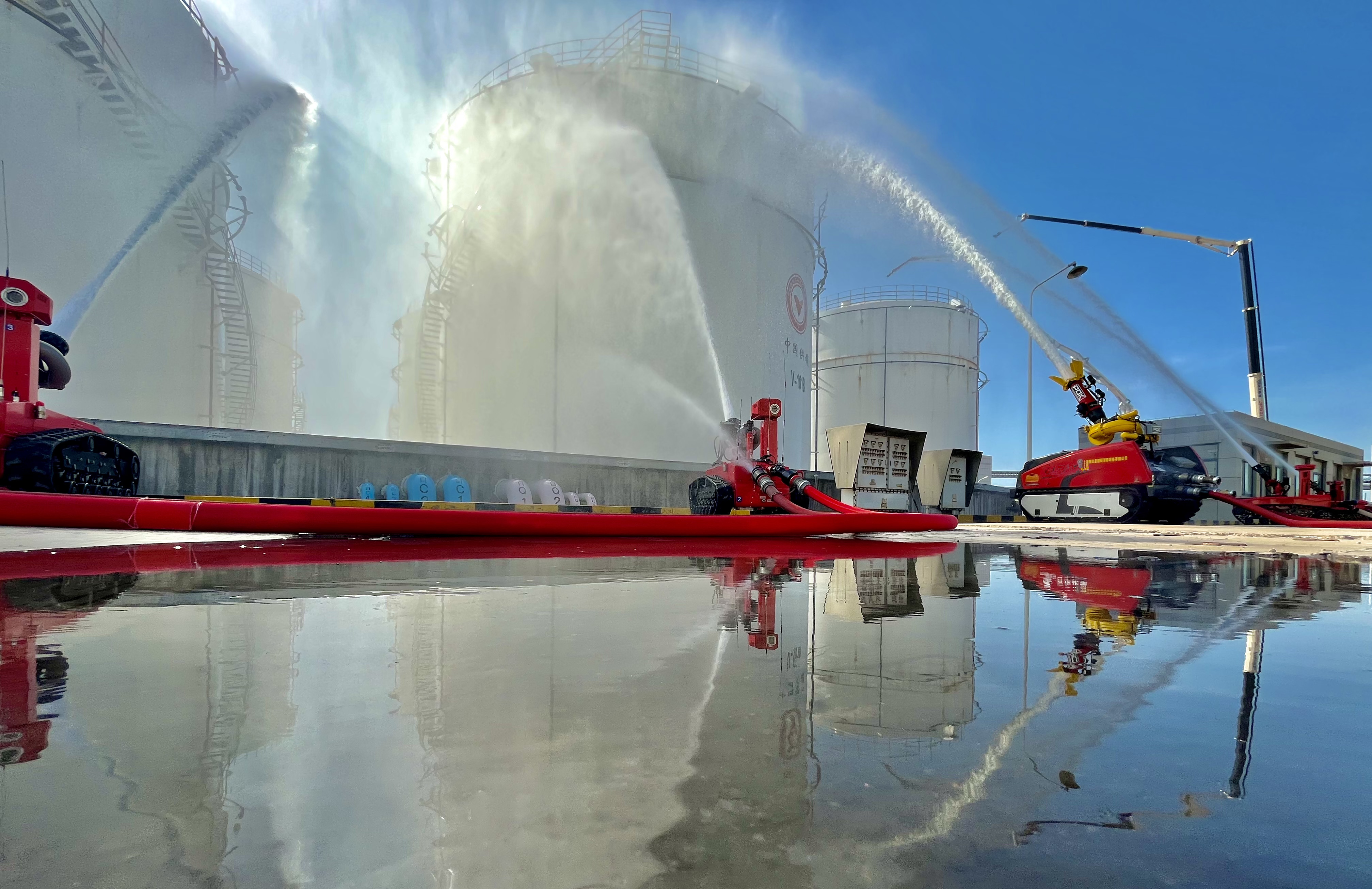 Explosion-Proof Firefighting Robot for Hazardous Industrial Sites
