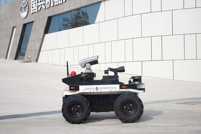 Security Outdoor Patroling Monitoring Collaborative Robot