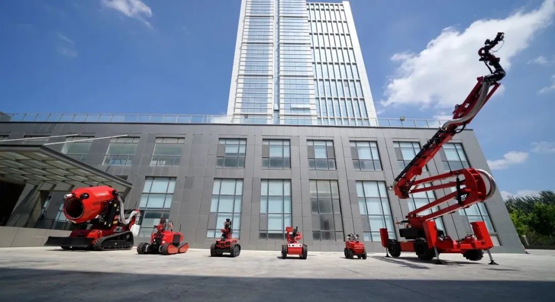 GUOXING fire fighting robot