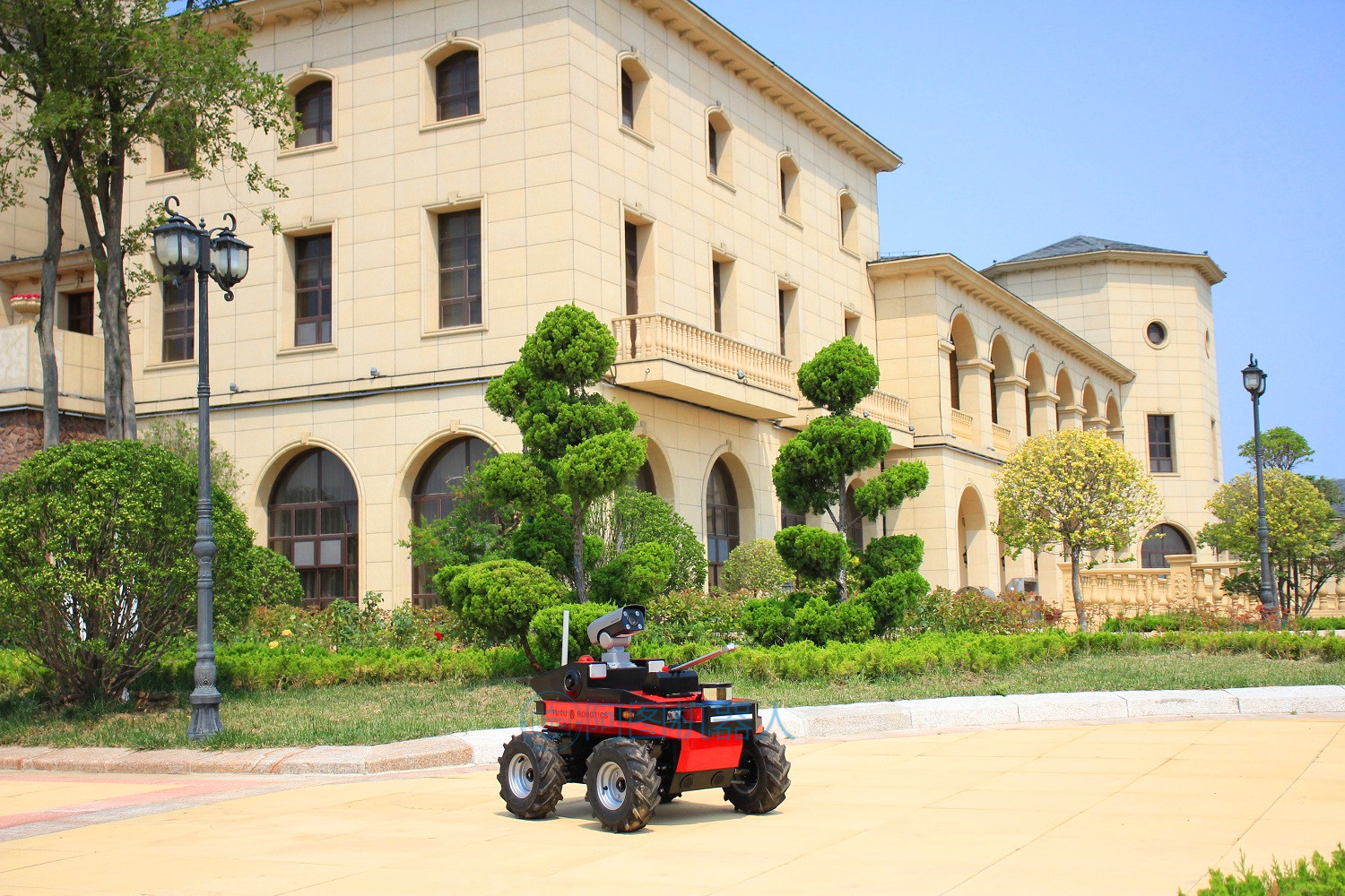 WT1000 Autonomous Unmanned Ground Vehicles Security Patrol Robot Indoor And Outdoor Patrolling
